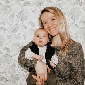 Meet your Posher, Laura